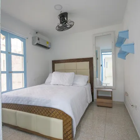 Verano Azul - Confortable Apartamento Completo Con Ubicacion Preferencial - Bahia De Manga - A Un Paso Del Centro Historico Y Getsemani * Cartagena