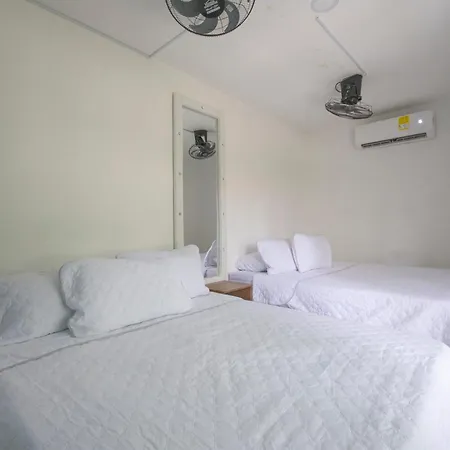 Verano Azul - Confortable Apartamento Completo Con Ubicacion Preferencial - Bahia De Manga - A Un Paso Del Centro Historico Y Getsemani Bed & Breakfast
